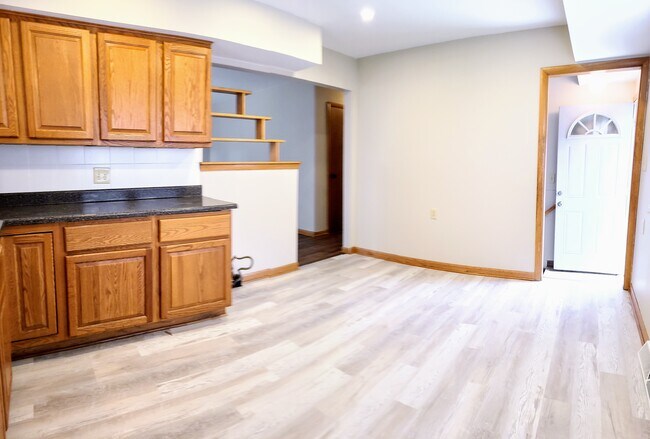 Foto del edificio - 4550 N 71st St