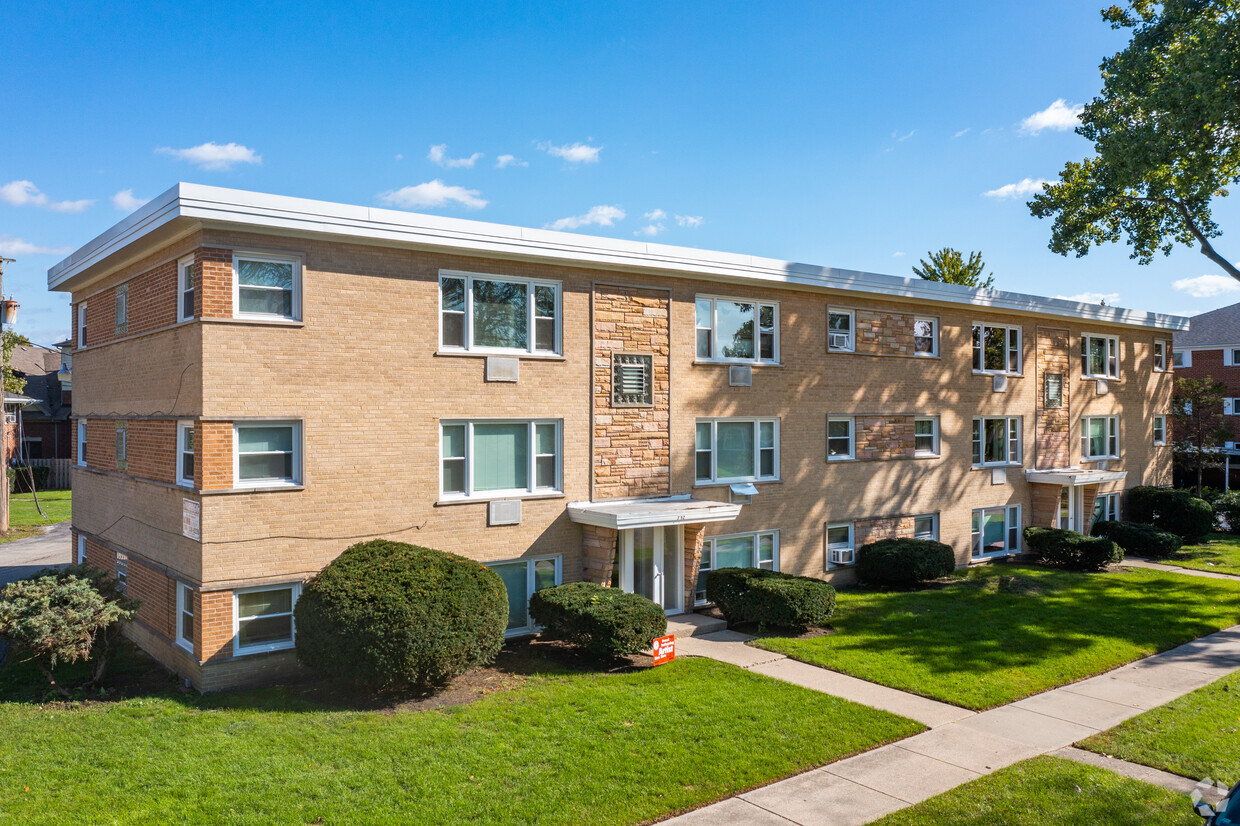 733-737 N Western Ave, Park Ridge, IL 60068 - Apartments in Park Ridge ...