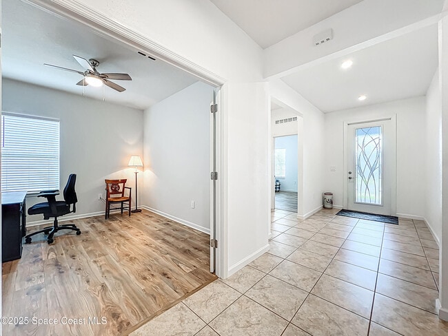 Foto del edificio - 4213 Keeson Cir
