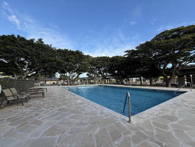 Building Photo - To register for the showing time below, note the 4 digit code: 4293 and click \"APPLY NOW.\"(mobi...