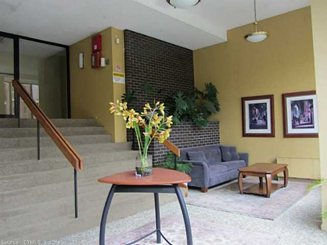 Foto del edificio - 40 Owen St