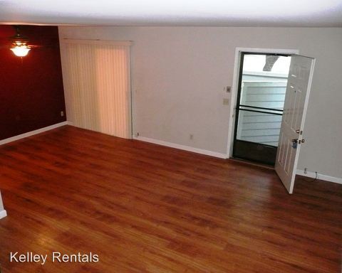 Building Photo - 2181 W Steele Ln