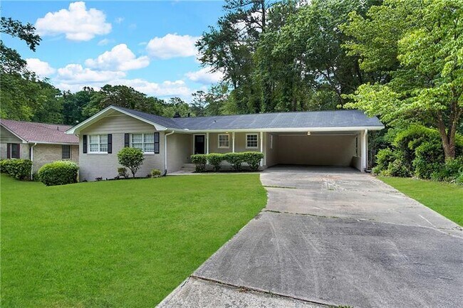 Building Photo - 2740 Old Spanish Trail