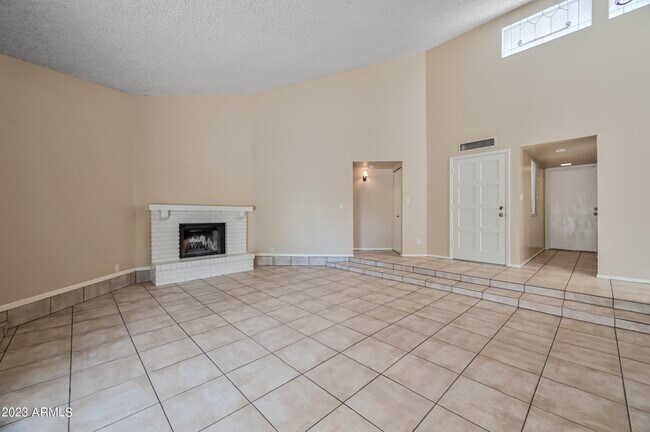 Foto del edificio - 7725 E Rovey Ave