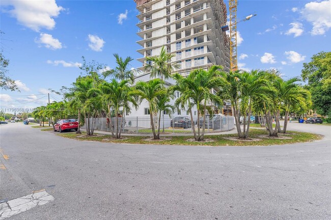 Foto del edificio - 13880 NE 20th Pl