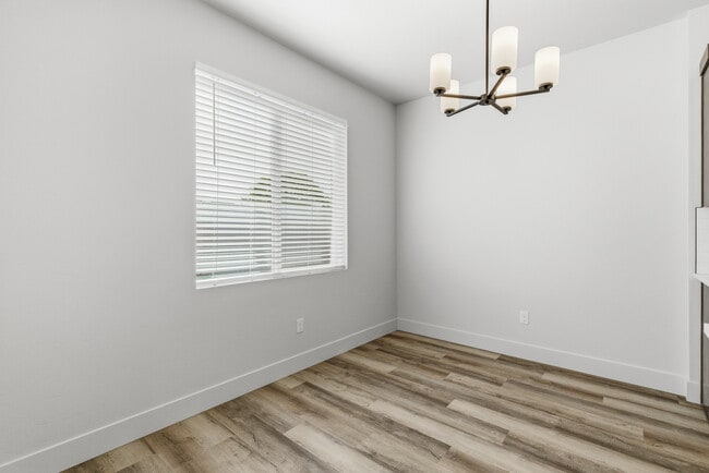 Building Photo - 4711 Highgarden Wy
