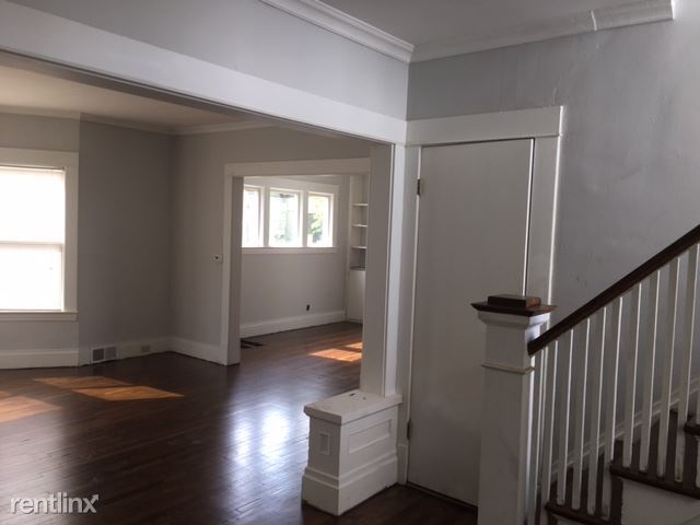 Building Photo - 4 br, 1.5 bath House - 417 Benjamin Ave SE