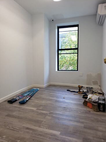 Building Photo - 475 Ralph Ave