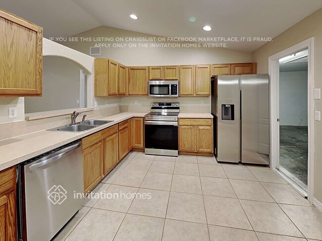 Building Photo - 2803 Latter Day Ct
