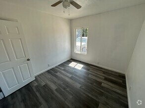 Building Photo - 502 Colorado Ave