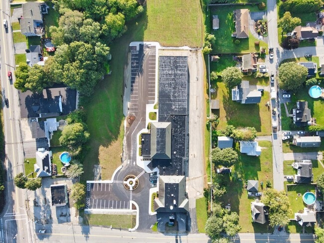 Building Photo - 816 Brayton Point Rd