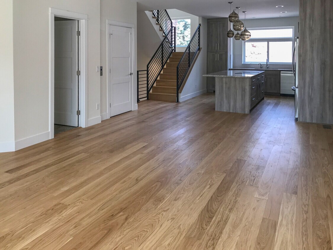 109 Beckers Ln, Manitou Springs, CO 80829 Townhome Rentals in Manitou