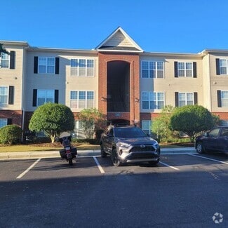 Building Photo - 2808 Bloomfield Ln