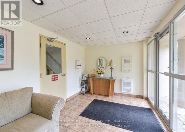 Photo du bâtiment - 125 Bond St