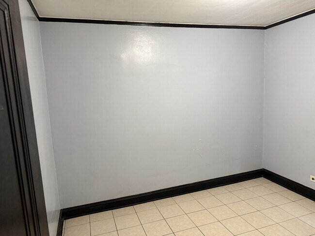 Foto del edificio - 2821 W Fletcher St