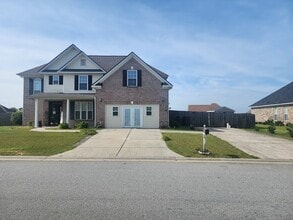 Building Photo - 4165 Elders Dr