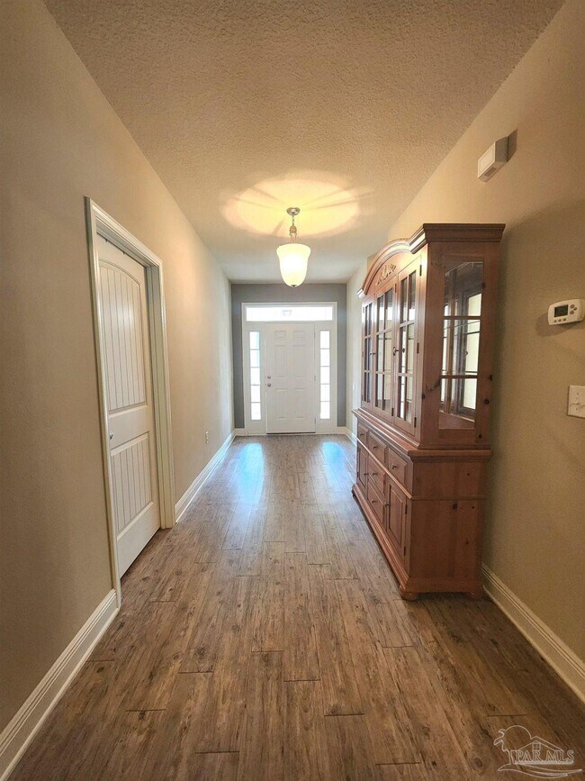 Foto del edificio - 8609 Bucklebury Dr