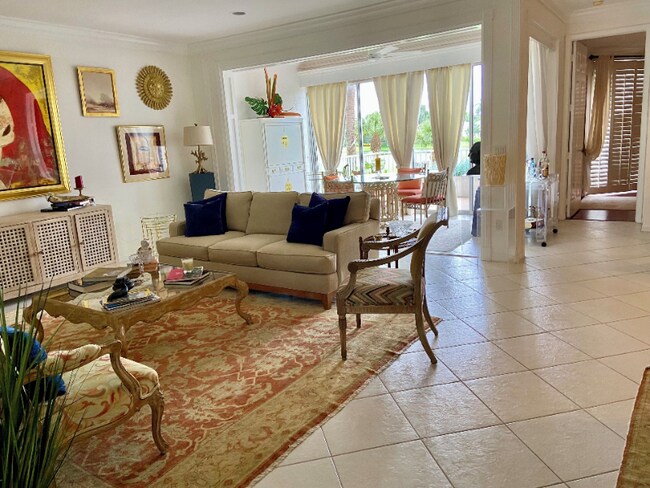 Foto del edificio - 1540 Clermont Dr
