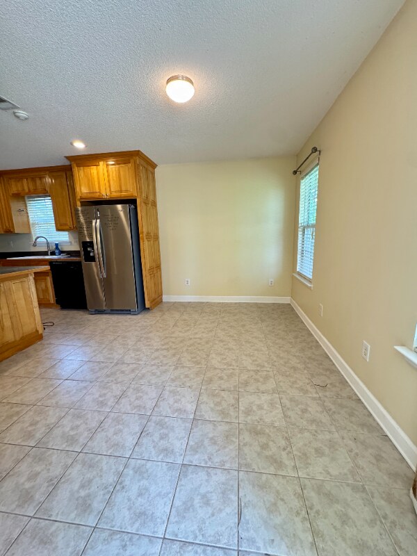 Foto del edificio - 3863 Heather Way