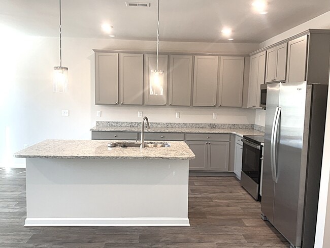 Foto del edificio - 3260 Emberly Dr