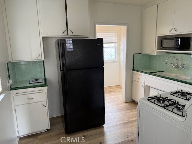 Foto del edificio - 540 N Howard Ave