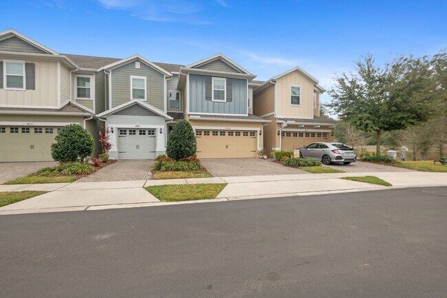 Building Photo - Sanford - 3 Bedroom, 2.5 Bathroom - $2,245.00