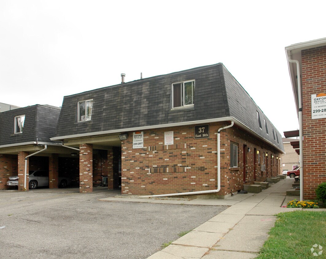 Building Front - 37 E 18th Ave