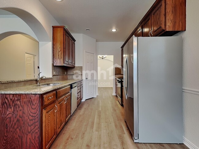 Building Photo - 8613 Corral Cir