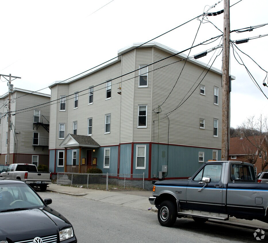75 Chestnut St, Woonsocket, RI 02895 Apartments in Woonsocket, RI