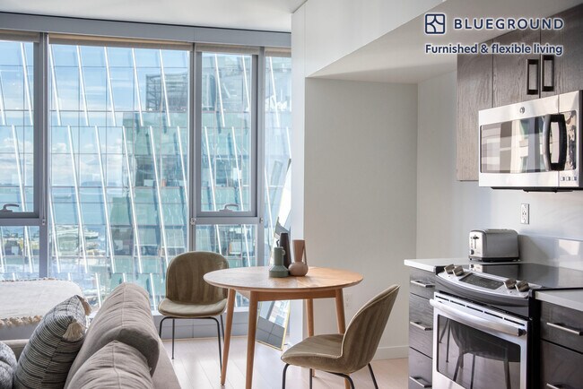 Foto del edificio - 521 Stadium Pl S