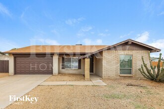 Building Photo - 1302 W Kristal Way