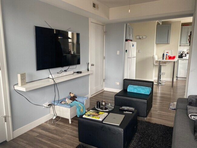 Foto del edificio - 2109 W 18th St