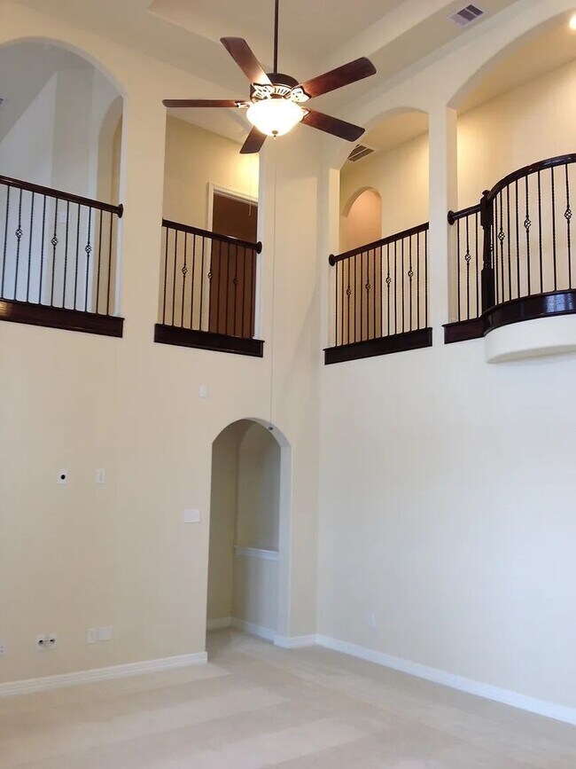 Foto del edificio - Stunning 5 Bedroom House in Fulshear