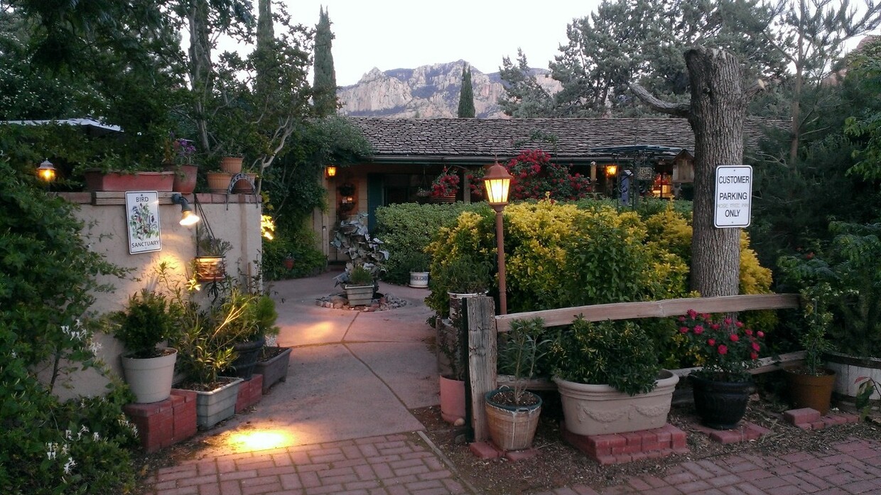 Foto principal - ROSE TREE INN - UPTOWN SEDONA- FURNISHED S...