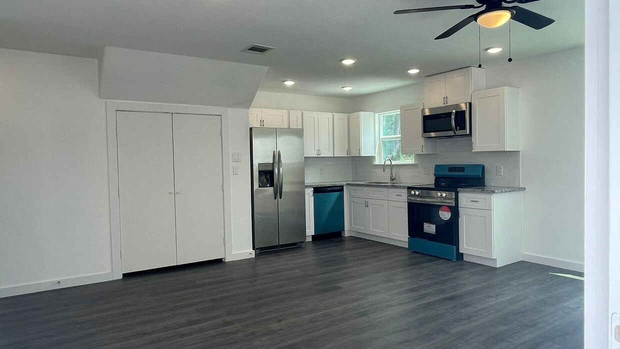 ?Find Your Perfect Match – Stylish 3-Bed Home ? - ?Find Your Perfect Match – Stylish 3-Bed Home ?