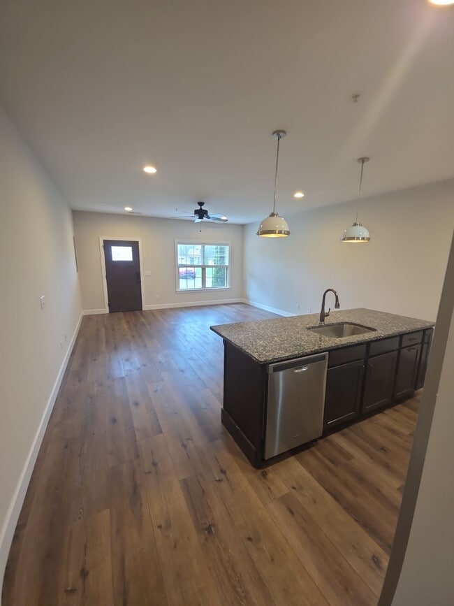 Building Photo - 242 Cypress Rdg