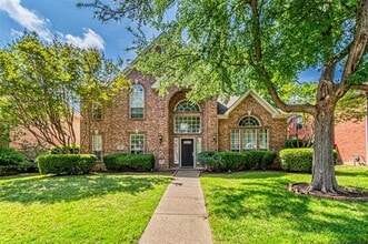 Building Photo - 1025 Basilwood Dr