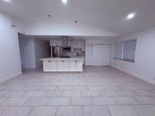 Building Photo - 4930 NW 85th Terrace