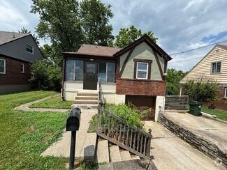 Building Photo - 3330 Van Zandt Dr