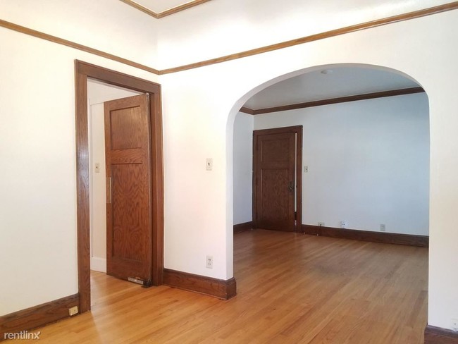 Foto del edificio - 516 N 52nd St