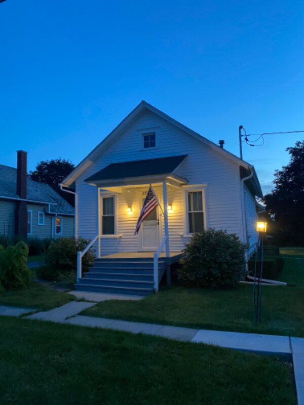 Building Photo - 17412 S Delia Ave