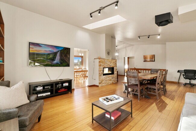 Foto del edificio - 397 Dawson Ct