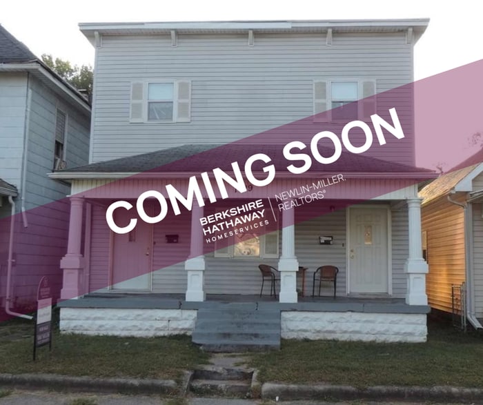 Primary Photo - 3 bed 1 bath upper unit