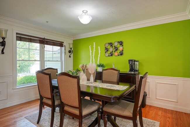 Foto del edificio - 5 Woodbridge Ct