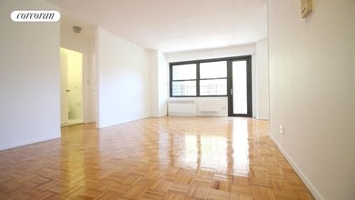 Building Photo - 621 Amsterdam Ave