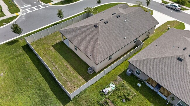 Building Photo - 6170 Dolostone Dr