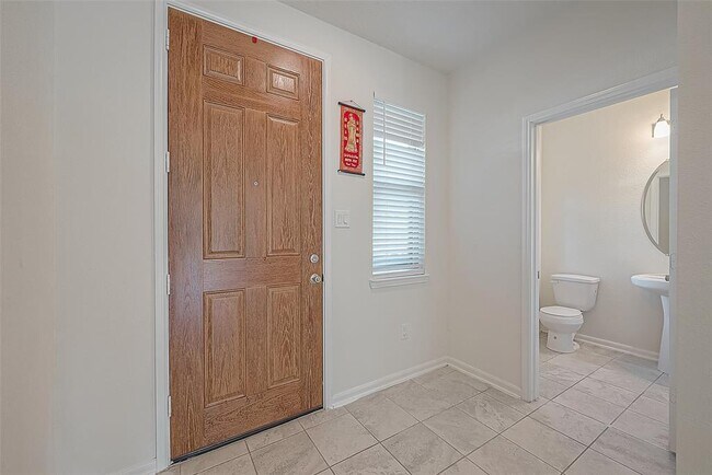 Building Photo - 1179 Clonmore Ct