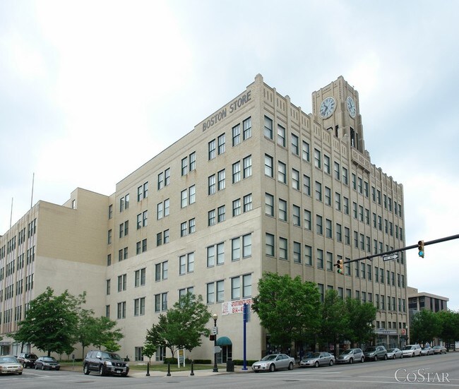 Foto del edificio - Boston Store Place Apartments