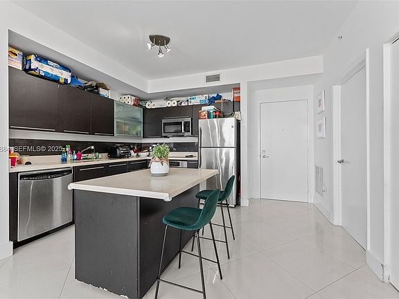 Foto del edificio - 90 SW 3rd St