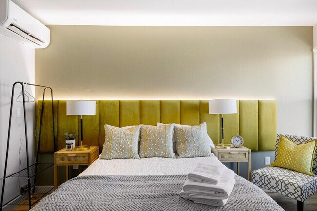 Foto del edificio - 138 Wickham Ave